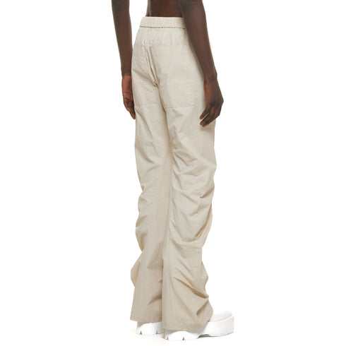 JULIUS 937PAM18 Sand Beige / Bending Flare Pants