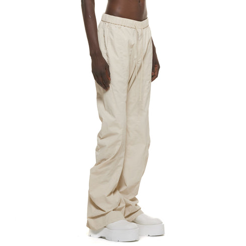 JULIUS 937PAM18 Sand Beige / Bending Flare Pants