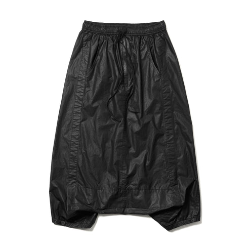 JULIUS 957PAM6 Black / Cropped Drop Crotch Pants