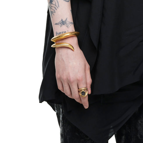JULIUS 077ACU43-B CRACKED GOLD / Horn Ring