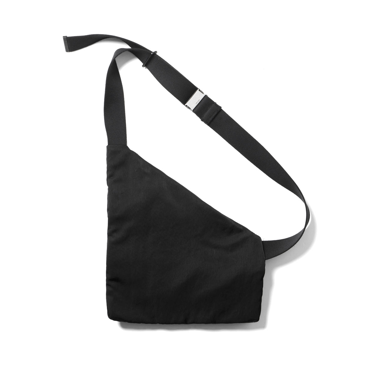 JULIUS ユリウス 947BGU1 タクティカルボディバッグ 黒 Tactical Body Bag Black 947BGU1 – JULIUS OFFICIAL STORE