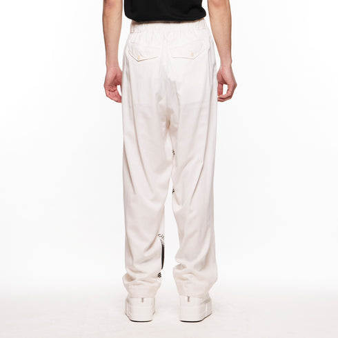 818PAM1 Off White / Graphic Printed Wide Pants - JULIUS