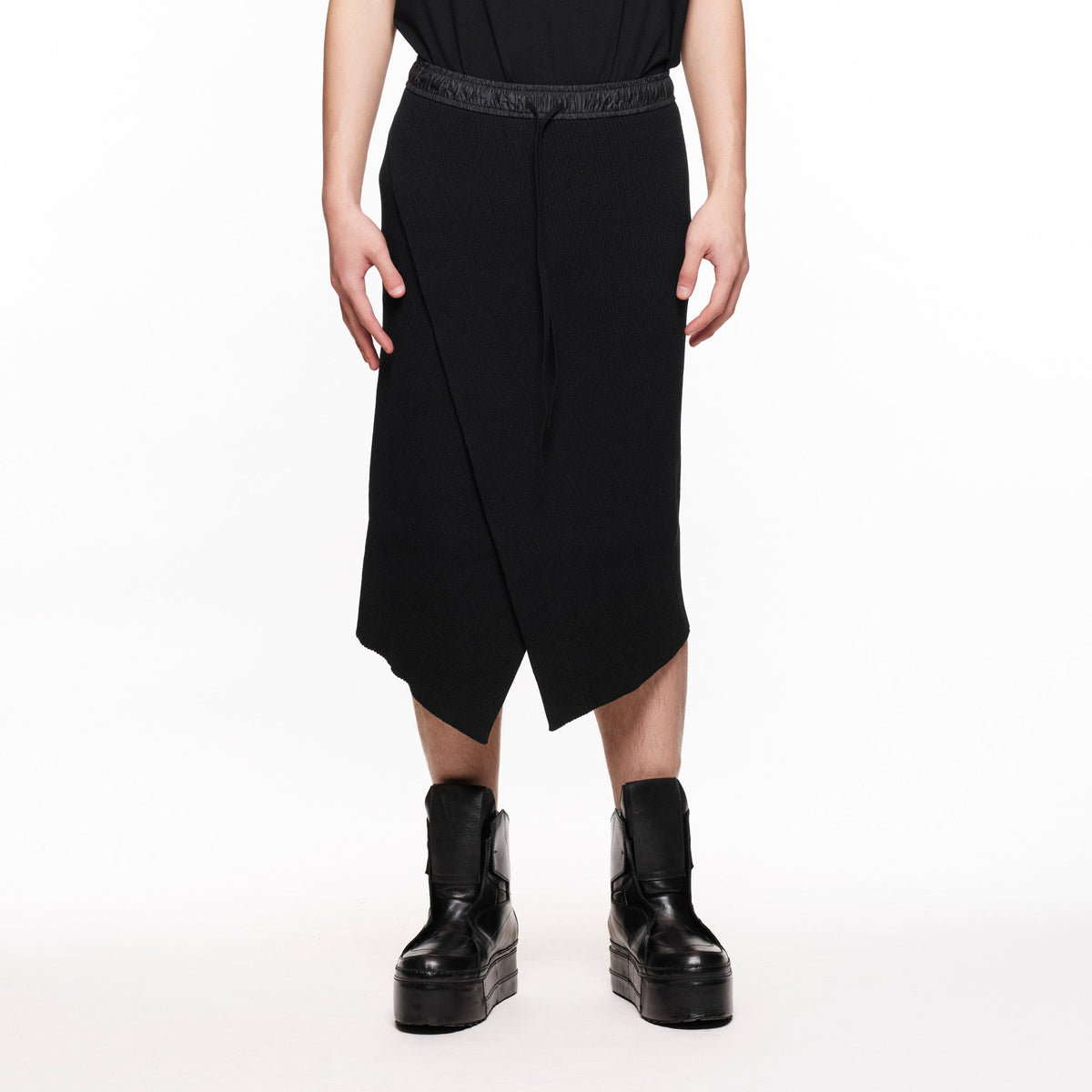 Priest Knit Skirt - Black - JULIUS OFFICIAL STORE